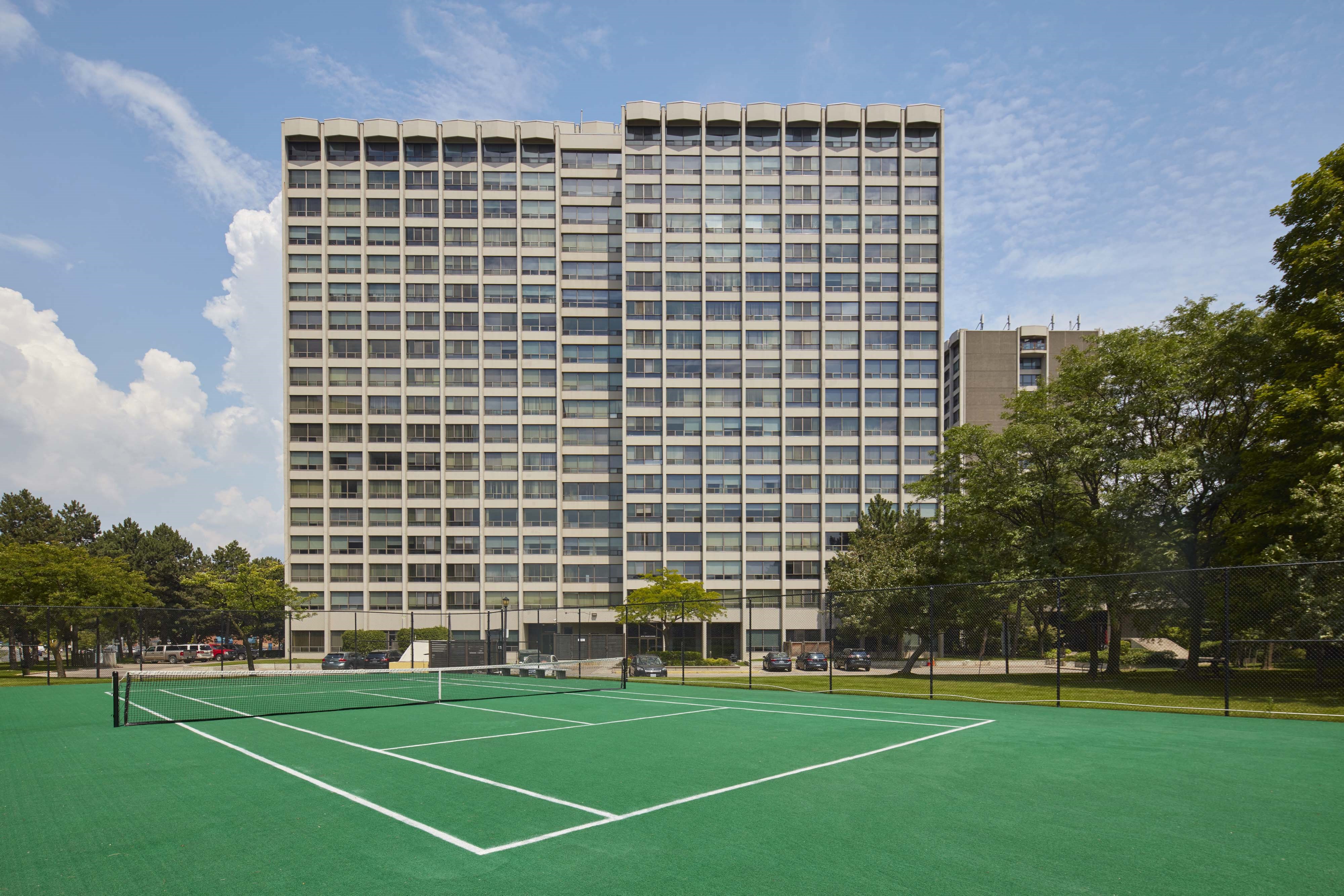 Place Apartments, 53 Hill Boulevard, Etobicoke